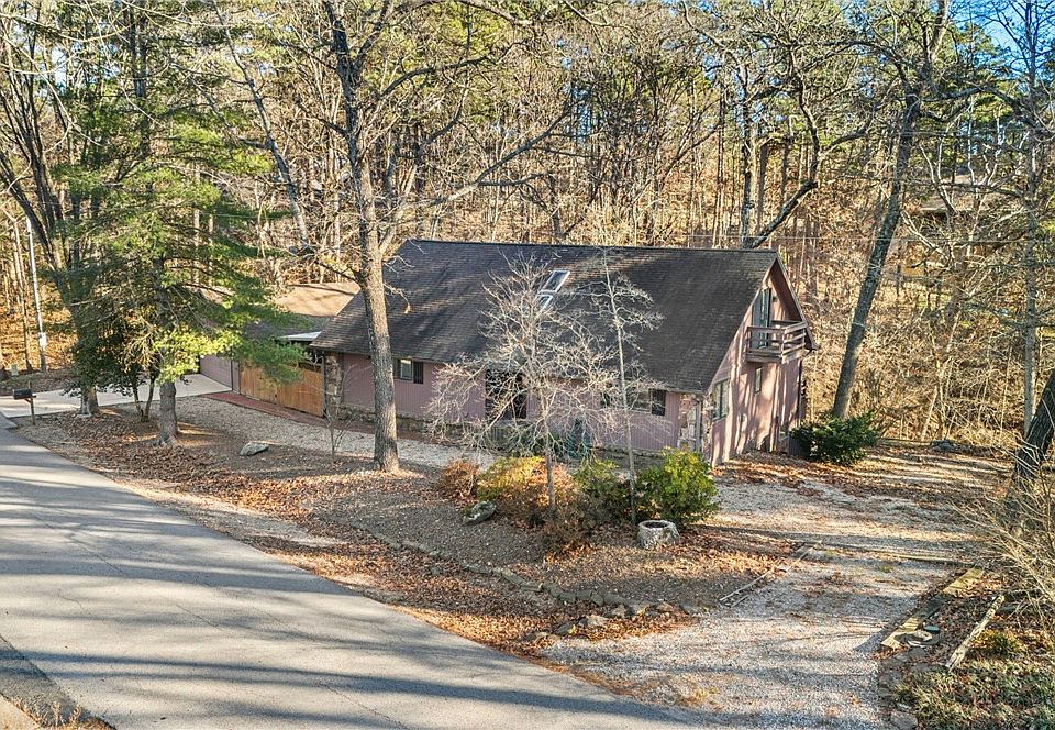 1st image of 41 Buckingham Dr