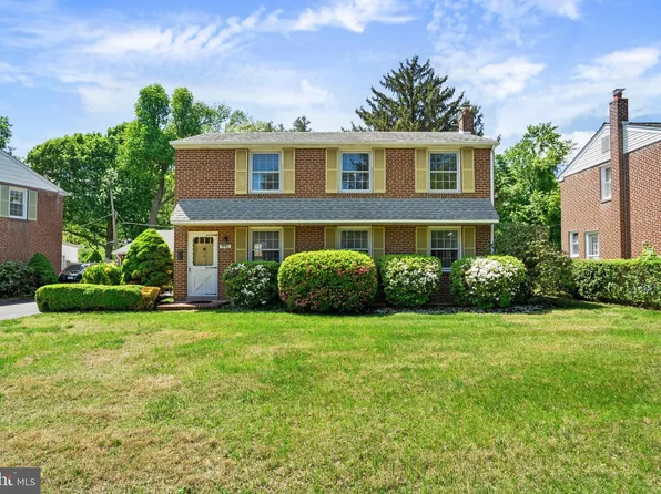 9826 Redd Rambler Dr, Philadelphia, PA 19115