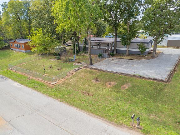 2nd image of 26025 S 670th Rd