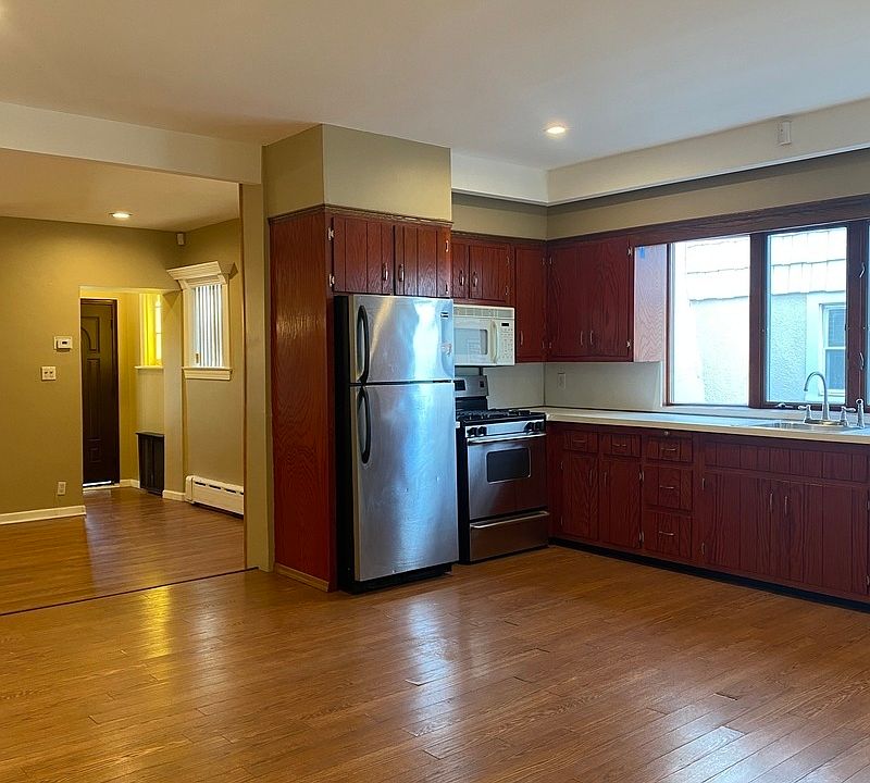 1st image of 1664 Hendrickson St #1