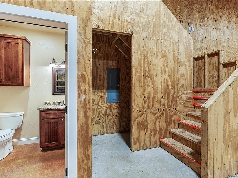 300 County Road 407 — Photo 21