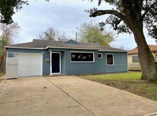 9333 Sierra Dr, Houston, TX 77051