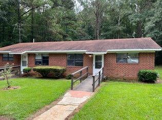 173 Peachtree St, Colbert, GA 30628