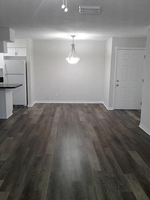 1st image of 214 Red Cedar Pl #214