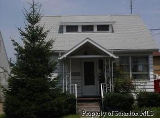 1832 Scarboro St, Pittston, PA 18643