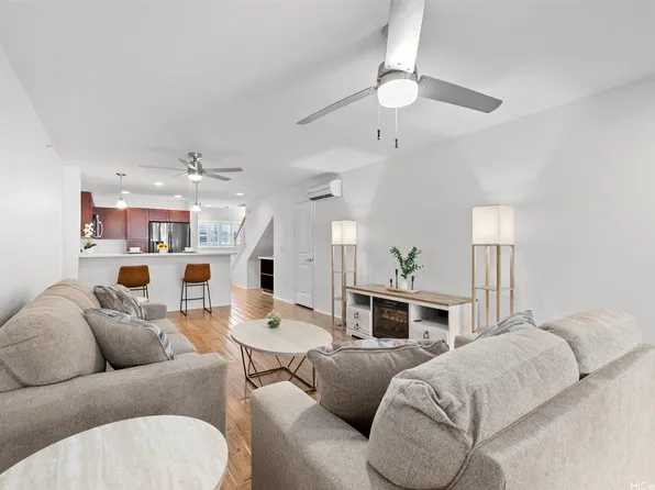 540 Manawai St APT 602, Kapolei, HI 96707