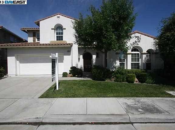 2nd image of 6031 Round Hill Dr