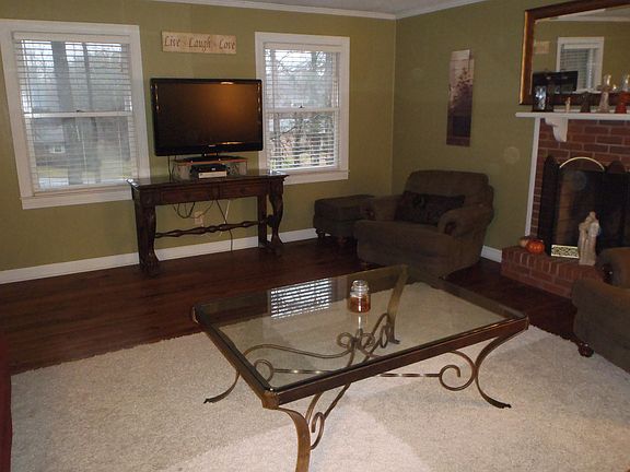 Living Room 3