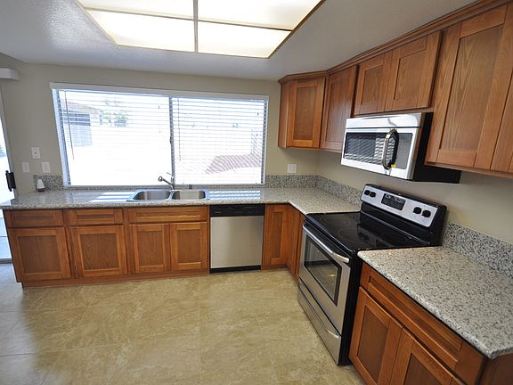 3rd image of 3651 Goldsboro Ct
