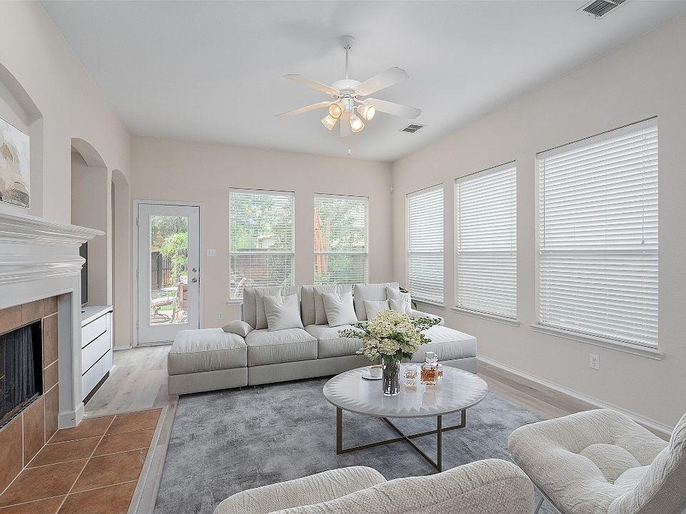 1st image of 301 Clifton Cir