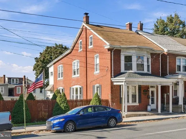 213 S 10th St, Lebanon, PA 17042