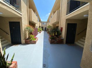 1744 Brockton Ave APT 102, Los Angeles, CA 90025