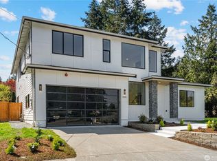 7005 143rd Pl NE, Redmond, WA