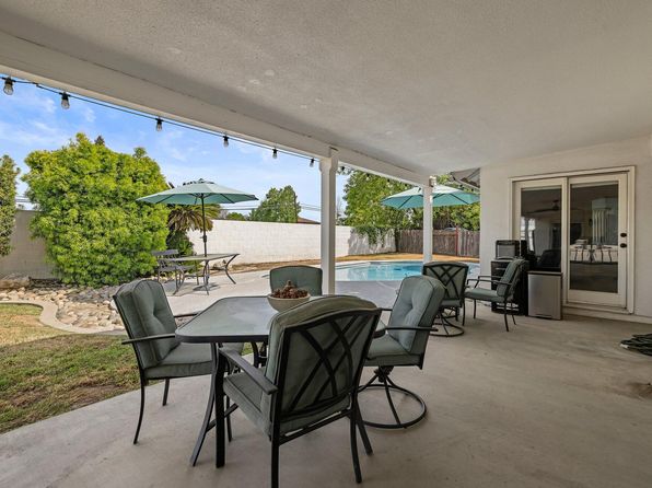 2942 S Bridge Street, Visalia, CA 93277