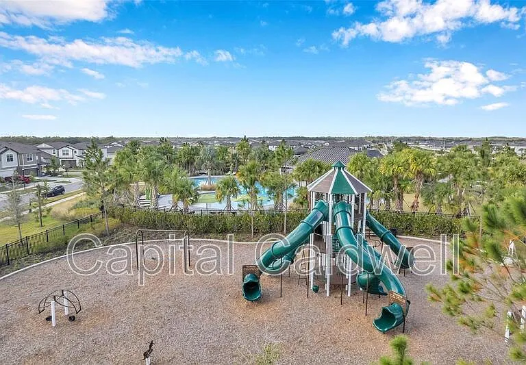 5517 Blue Azure Dr — Photo 8