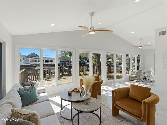 2nd image of 48 Lake Michigan Drive