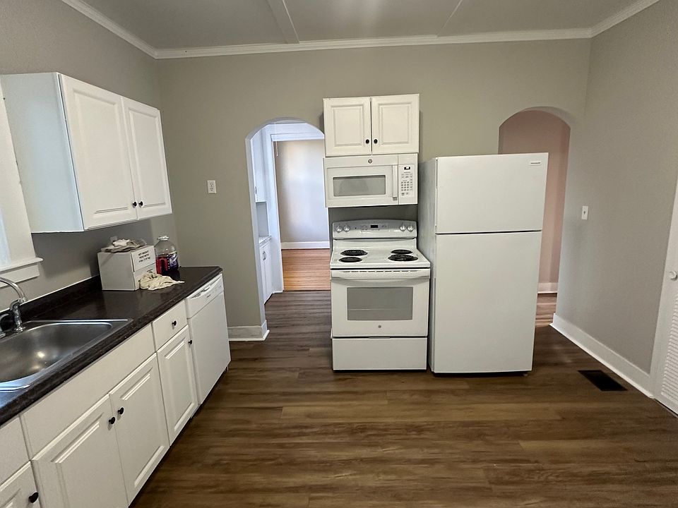 1st image of 1260 Whalley Ave #1A