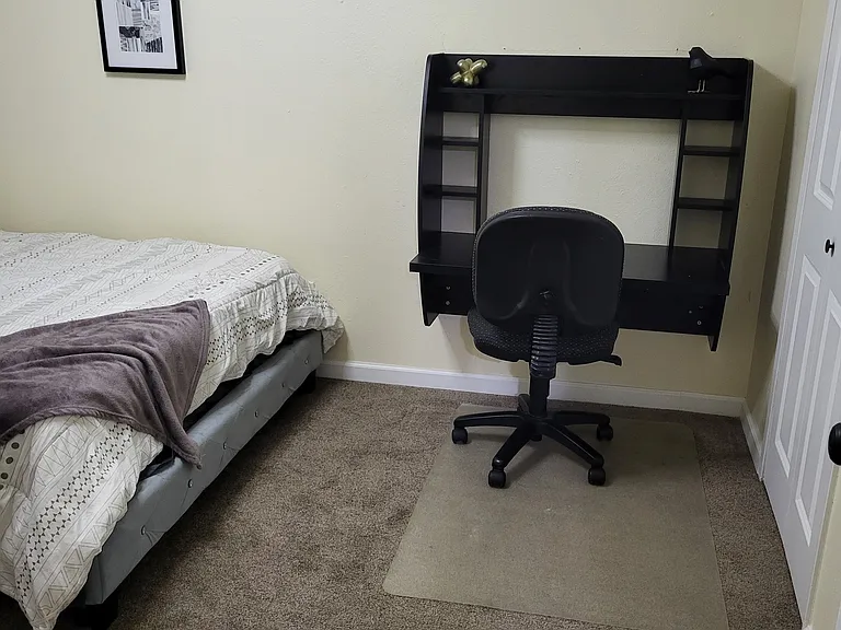 700 Shelmar Dr — Photo 15
