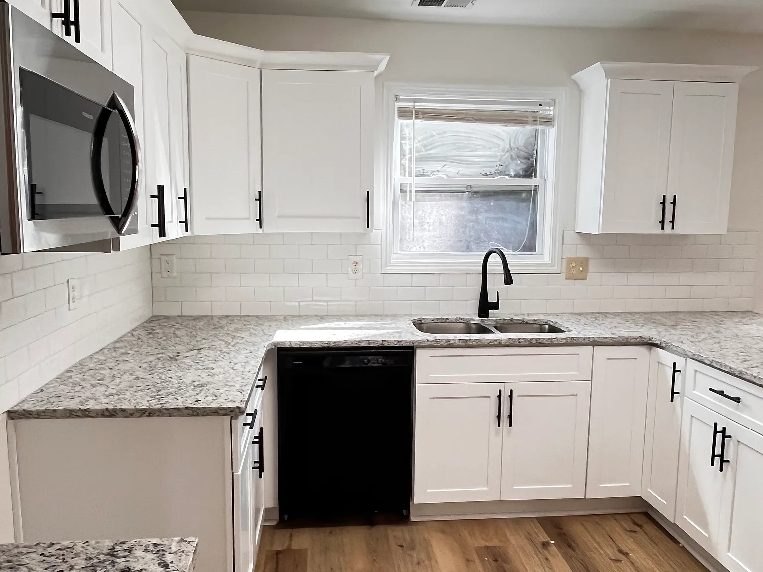 111 Mount Comet Ct — Photo 2