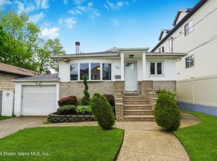 50 Ridgecrest Ave, Staten Island, NY 10312