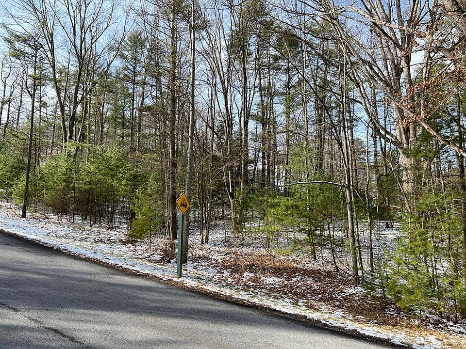 2nd image of 1180 Edward Dr