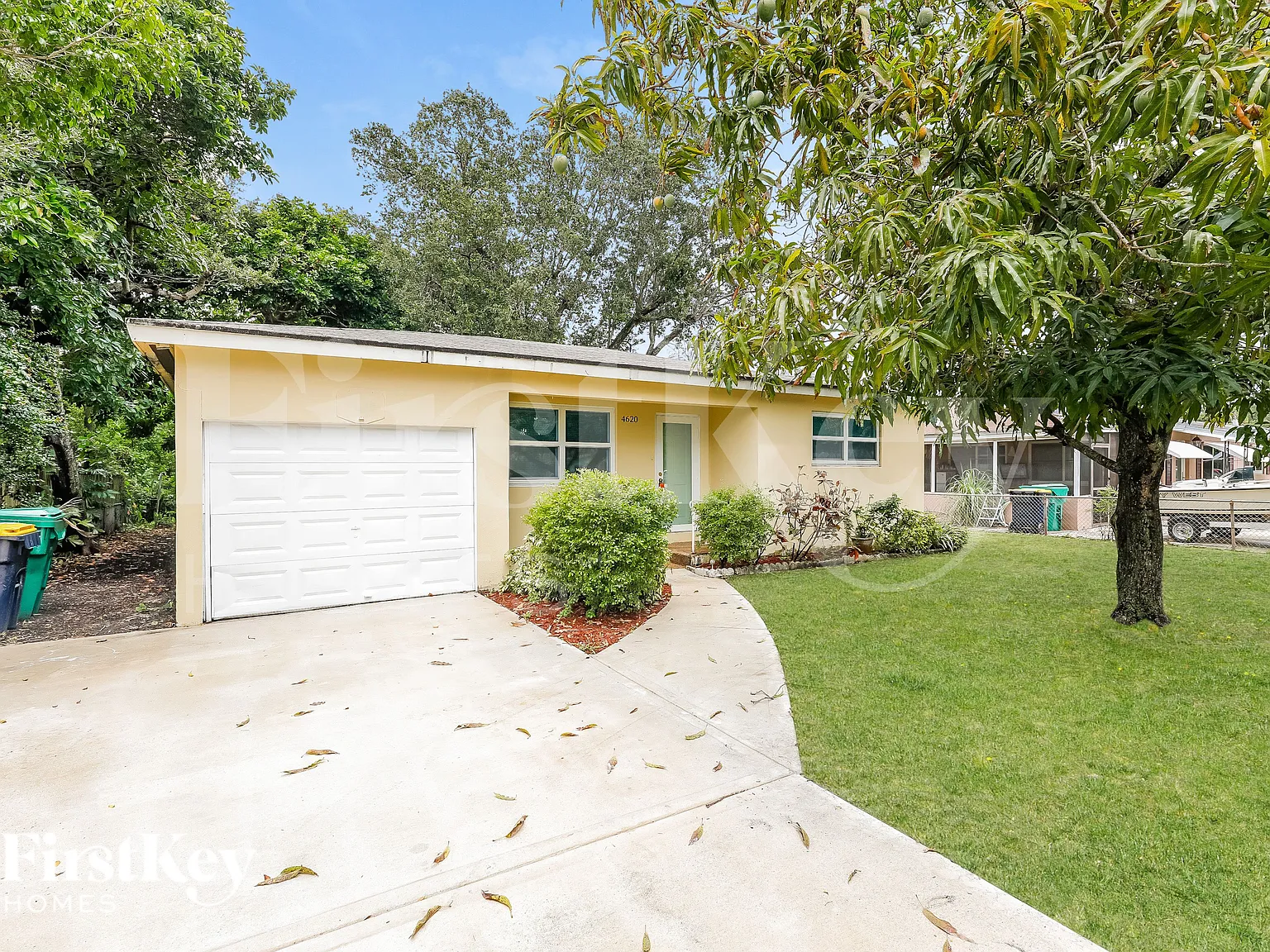 3 bed, 2.0 bath, 1164 sqft, $3,150 — Photo 1