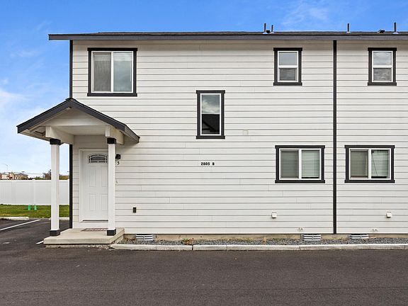 2nd image of 2805 W Marina Dr #7