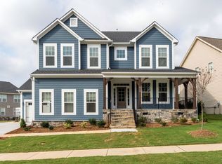 216 River Falls Dr, Apex, NC 27539