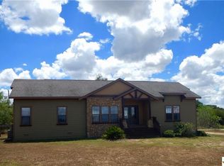 3383 State Highway 72 W, Cuero, TX 77954