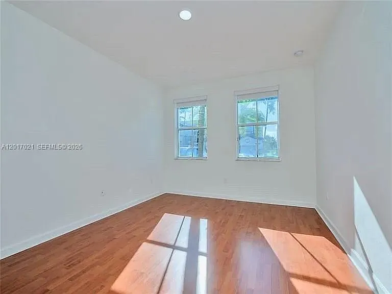 7772 NW 114th Pl — Photo 19