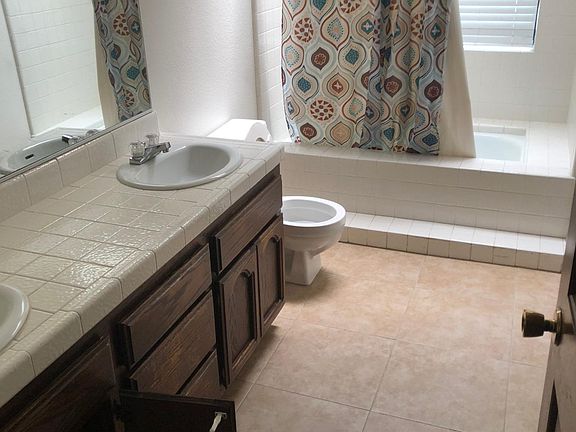 5th image of 8151 Country Vista Ln