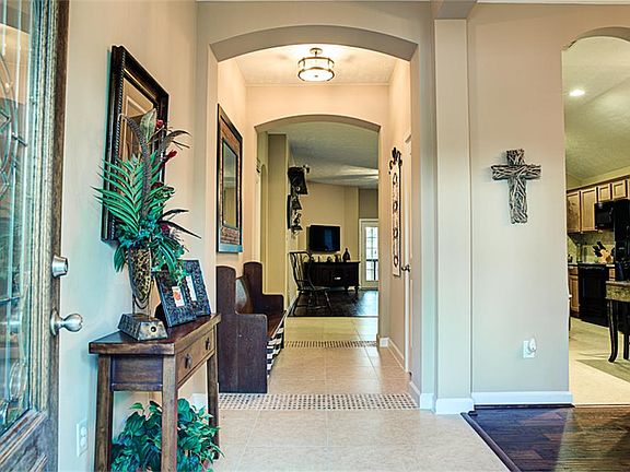 3rd image of 12610 Ember Village Ln