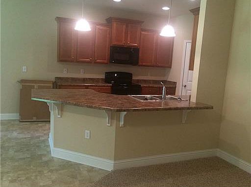 2nd image of 11568 Caroline Ct