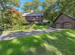 26 Hodder Ln, Framingham, MA 01702