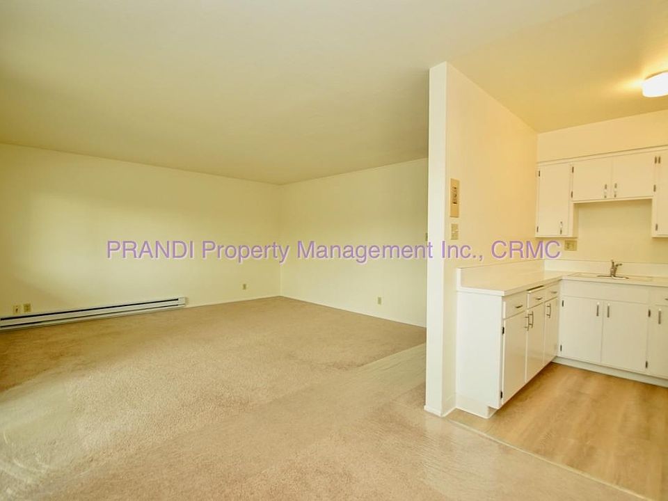 1st image of 1562 Sir Francis Drake Blvd #5