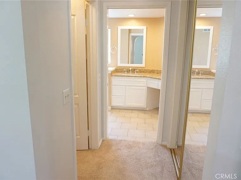 12022 Falcon Crest Way — Photo 25