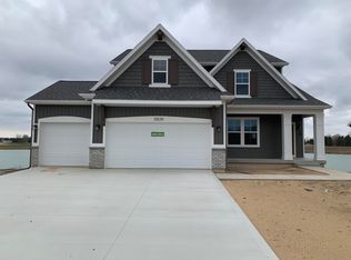 10539 Poppy Ln, Allendale, MI 49401