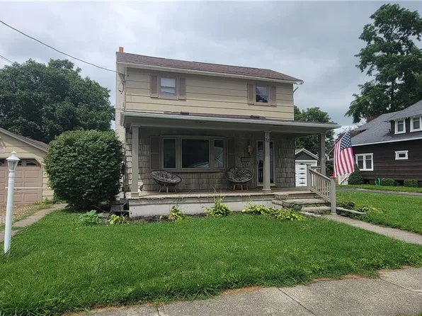 32 Maple St, Canisteo, NY 14823