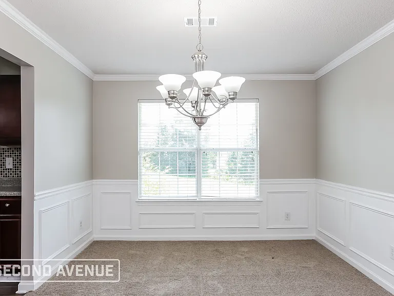 4345 Estate St — Photo 7