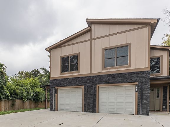 3rd image of 271 Garry Dr #A