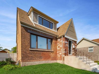 9712 S Hamlin Ave, Evergreen Park, IL, 60805