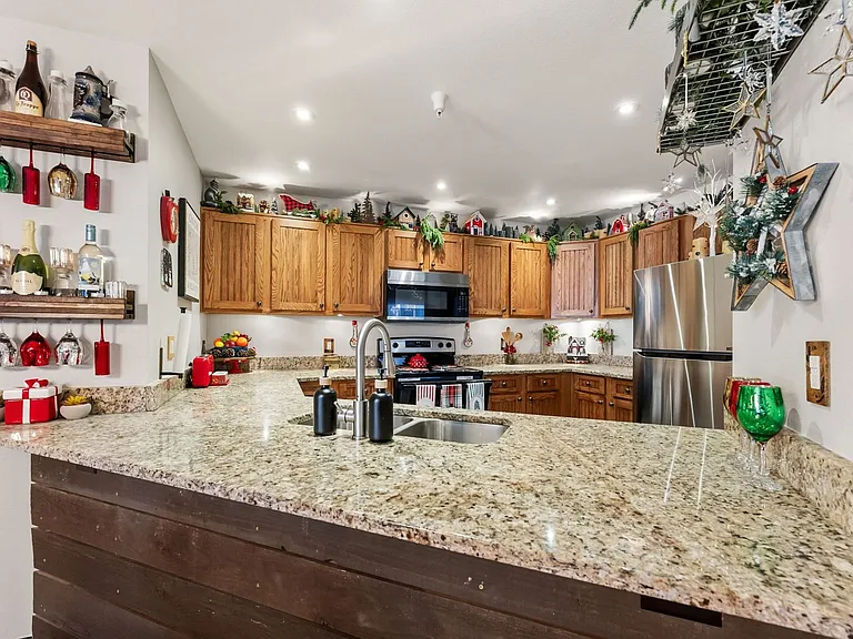 293 Pelican Cir #1803 — Photo 9
