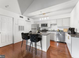 Pointe At Park C, Alexandria, VA 22302