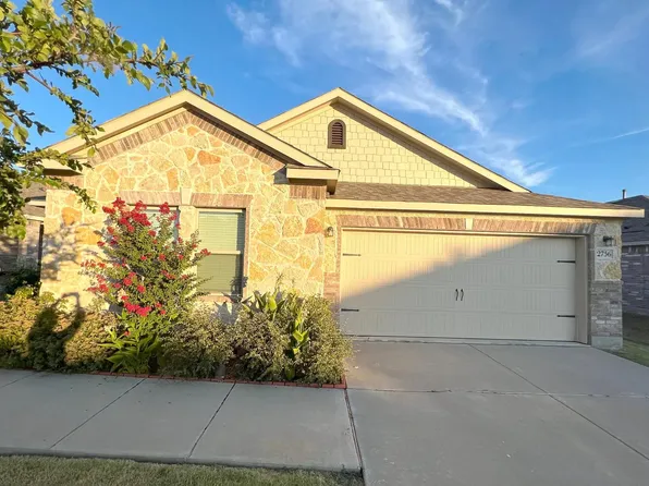 2756 Tobias Ln, Aubrey, TX 76227