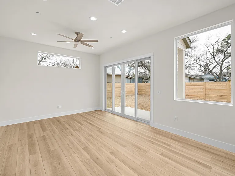 6107 Richardson Ln #2 — Photo 5