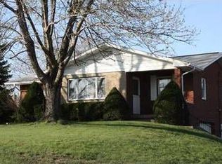 129 Achortown Rd, Beaver Falls, PA 15010