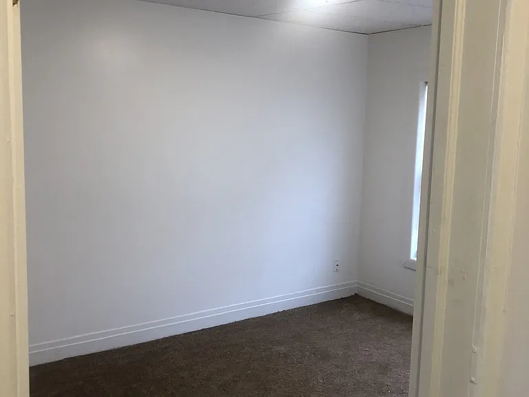 1256 Willow St — Photo 6