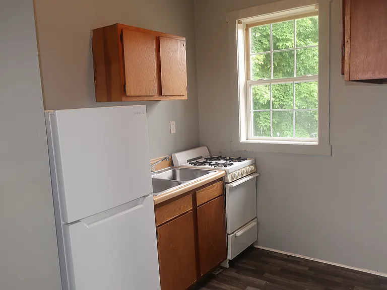 321 N Elm St #321 — Photo 7