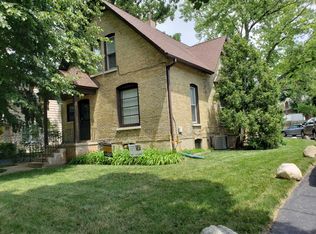 629 N Grove Ave #1, Elgin, IL 60120