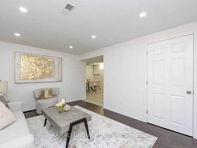352 E 18th St #BASEMENT — Photo 4